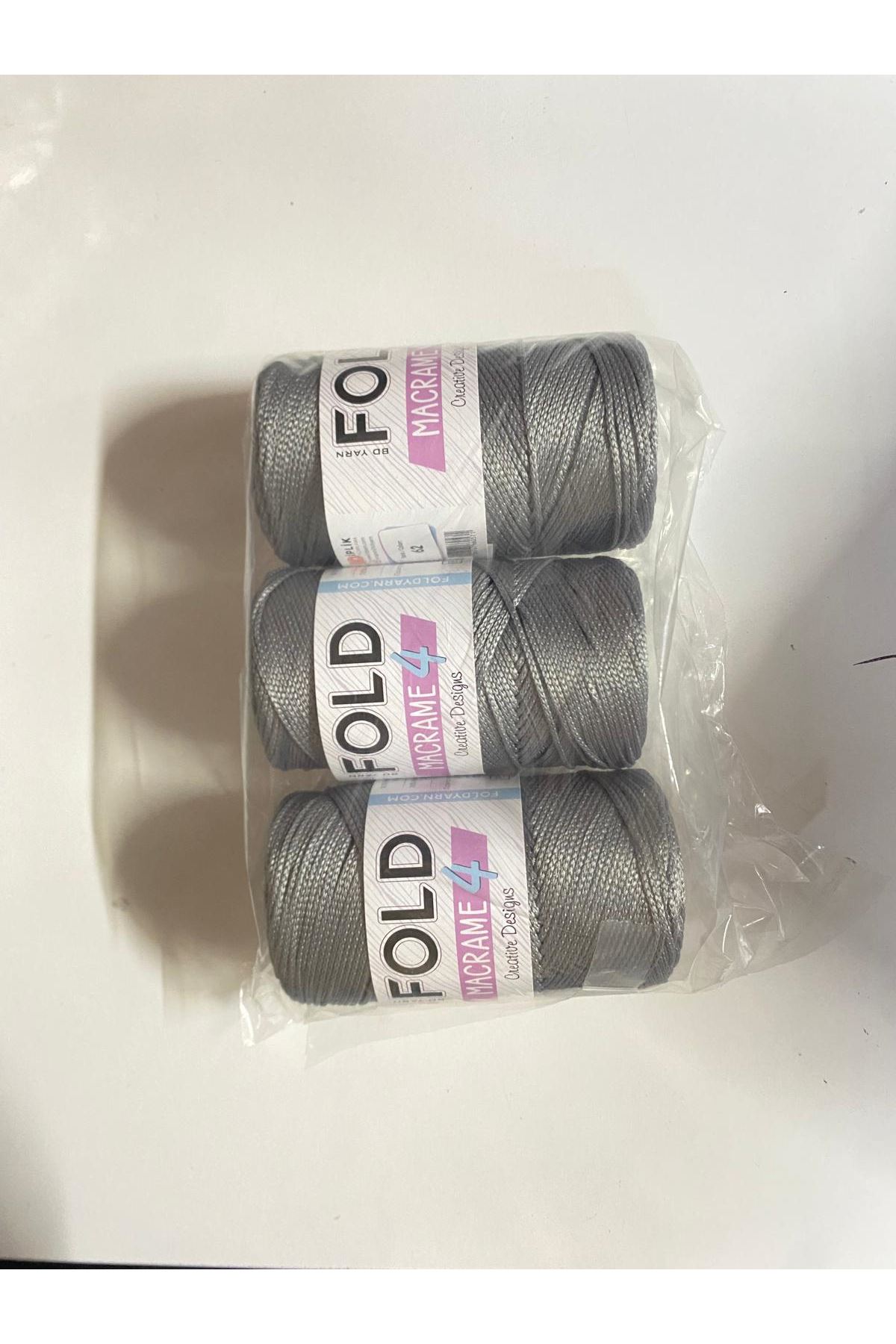 POLYESTER MAKROME NO4 GRİ 3 YUMAK TOPLAM 600 GRAM