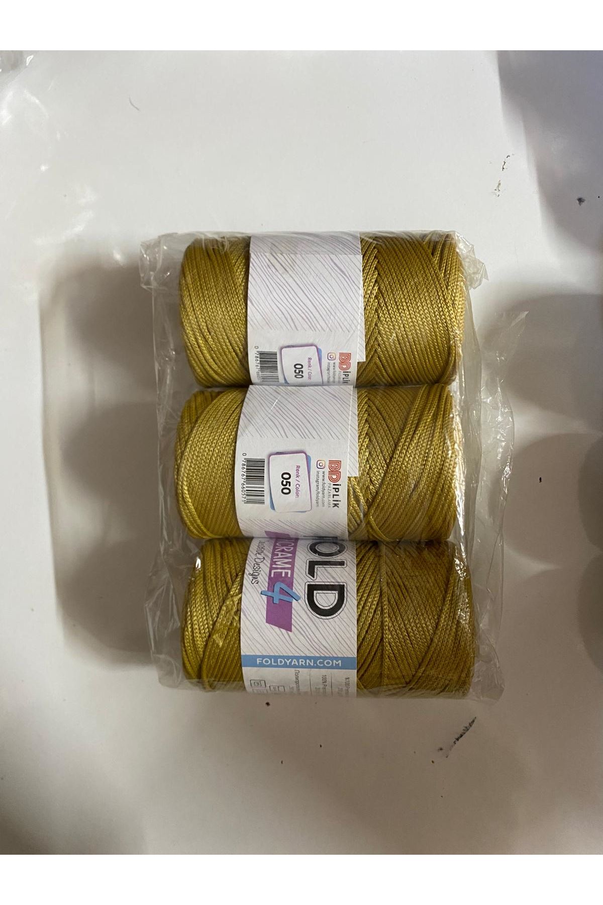 POLYESTER MAKROME NO4 50 KOD 3 YUMAK TOPLAM 600 GRAM