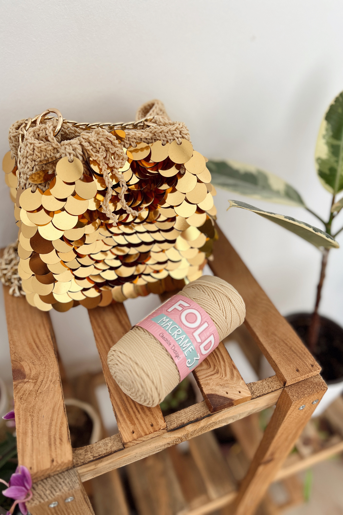 Fold Yarn Makrome No:3 - 210 Acı Kahve Polyester Makrome 1 Mm - 100 gr 115 M Supla Ip Çanta Ipi 