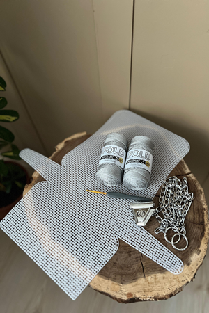 Kanvas Çanta Örgü Kiti 45x21cm - Simli Gümüş Polyester Makrome No.3 Tığ Plastik Kanvas Çanta Seti Simli İp